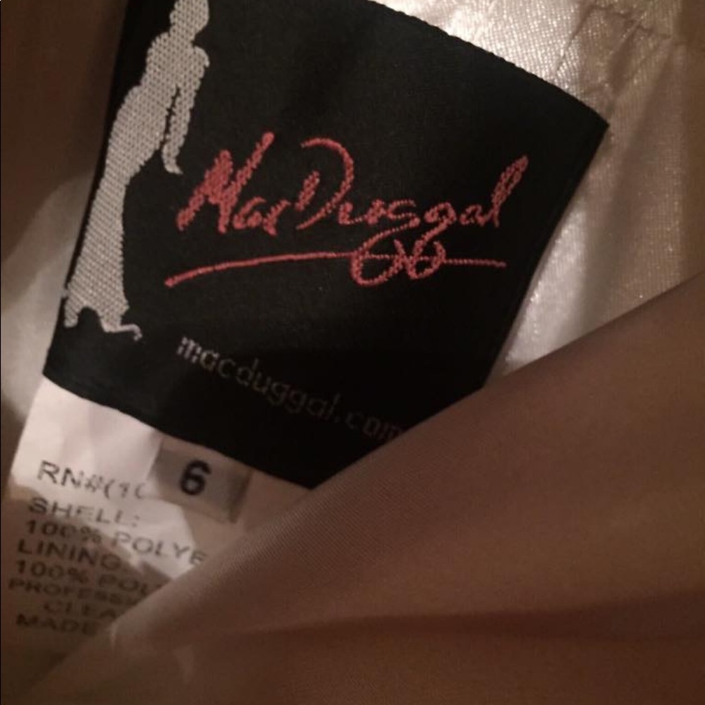 Prom dress - Picture 3 of 3